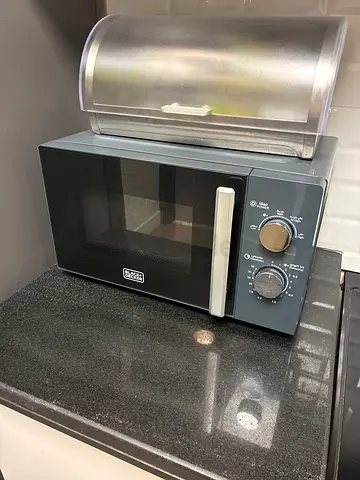 Microwave black+decker