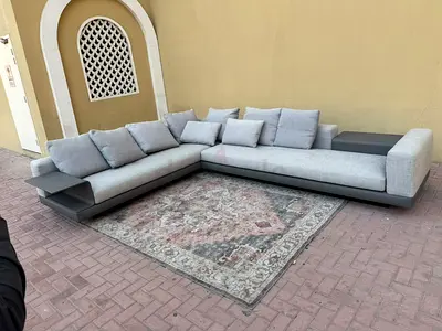 Selling luxury minotti Italian Lsahpe sofa like new
