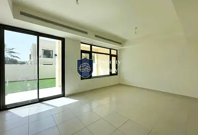 Corner Unit | Type A | Massive Plot