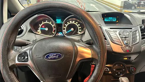 2017 FORD FIESTA 照片 7