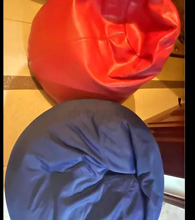 QUICK SALE!! Set of 2 round bean bag (red and blue) - good condition