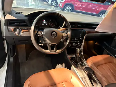 2020 Volkswagen PASSAT 照片 3