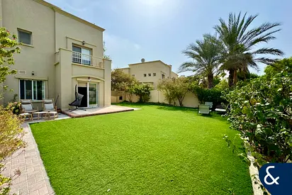 Well Maintained | Upgraded Floor | Type 3E