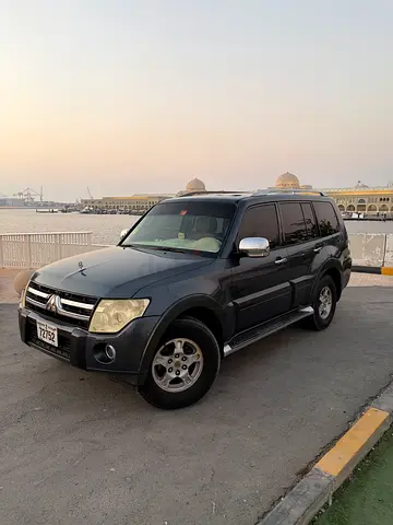 Mitsubishi Pajero GLS 2008 Japanese Specs in Excellent Condition