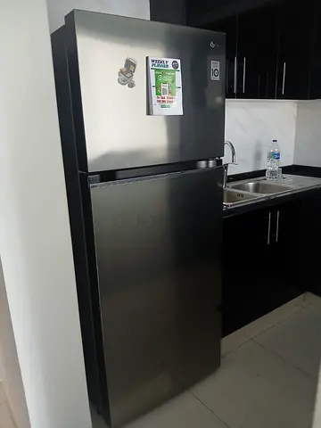 LG Top Freezer Refrigerator - 2 Door, Stainless Steel, Good Condition