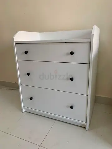White 3-Drawer Changing Dresser / Chest in Good Condition