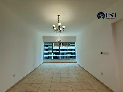 شقة بغرفتي نوم | برج سكاي كورتس E | إطلالة على الفناء