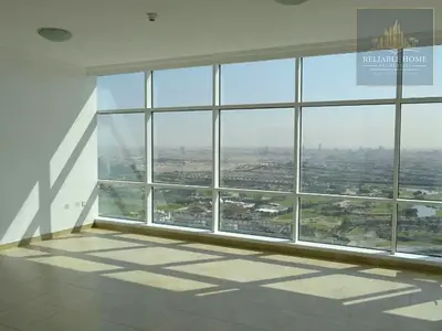 Golf Course View | 2 BR Plus Store