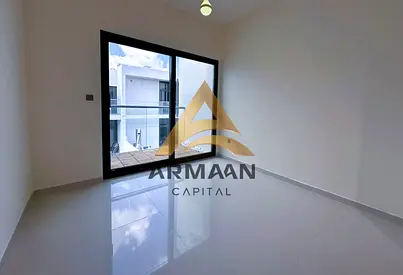 R2M14 | SPACIOUS & BRIGHT | NEAR COMMUNITY CENTER