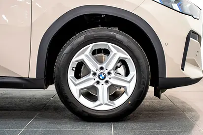 صورة 4 لـ 2027 BMW X2
