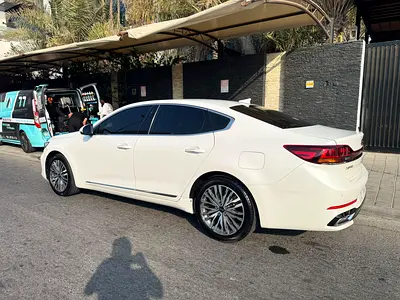 صورة 7 لـ 2021 KIA K8