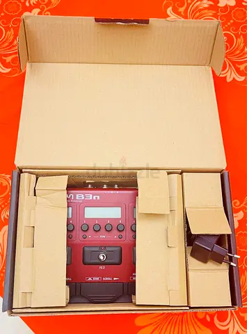 Zoom B3n Bass Multi-Effects Pedal (boxed) - Good Condition