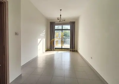 3Bhk+ Maid | Park View | Private Pool | Near To Mall