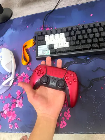 Ps5 controller almost brand new