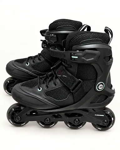 Roller Blades / Skates (Oxelo Black Inline Skates Size 39 + Full Protective Gear Set)