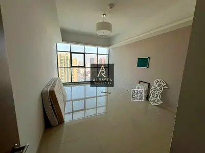 Gym, swimming pool, garden, parking, built-in wardrobes, central air conditioning; strategically located close to all amenities.