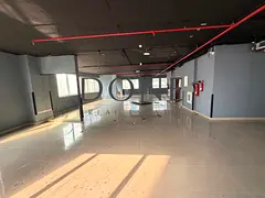 Generous Commercial Space With 2 Bathrooms and Included Covered parking