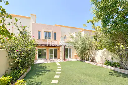 3 Beds + Study | Back to Back | Landscaped Garden