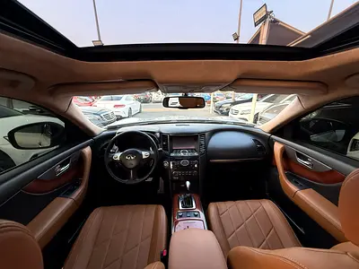 صورة مصغرة 11 لـ 2014 Infiniti QX70