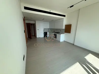 Modern Layout 1BR | Semi-Furnished | Vacant