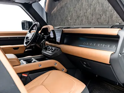 2025 LAND Rover DEFENDER — миниатюра 12