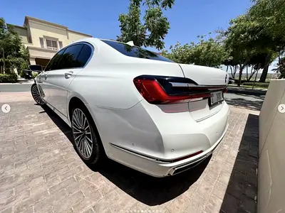 2021 BMW 7-SERIES — фото 6