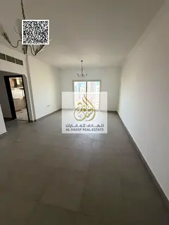 Two-bedroom apartment with a living room for annual rent; very spacious.