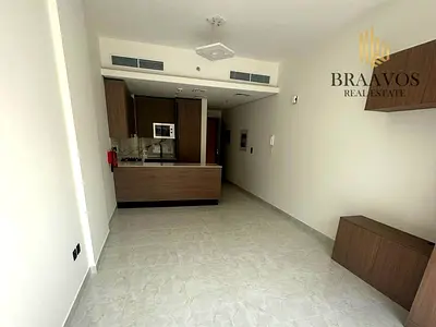 STREET VIEW | UNFURNISHED | SPACIOUS