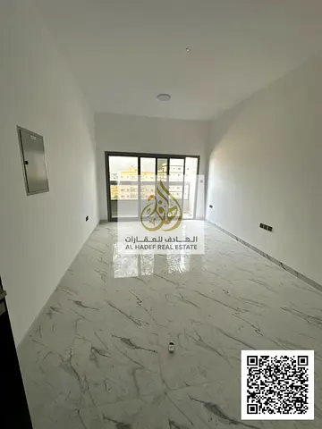 🌟 شقة غرفة وصالة جديدة أول ساكن | 2 حمام وبلكونة – الجرف 3 (قرب مدرسة وودلم بارك)