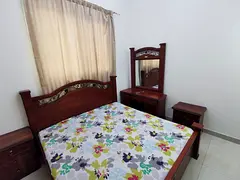Bedroom for rent 4 mins from Metro Station