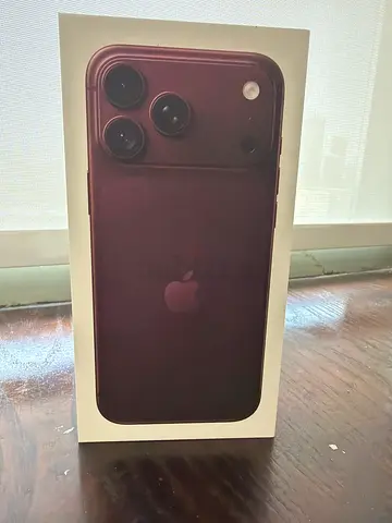 Apple iPhone 18 max 1 TB(sealed box) - like new, unopened
