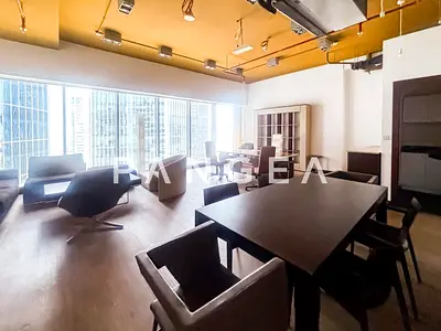 Open Layout | Pantry | Near Metro