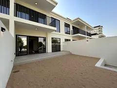 Immaculate 3BR + maids Duplex Garden &amp; Pool Access
