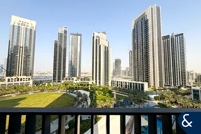 Park & Water View | 3 Bed | Avail End Oct