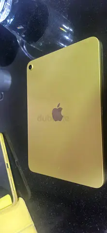 iPad yellow with Smart Cover -very good condition.only 6 months used