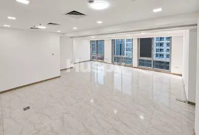 Fitted Office | Mid Floor | With Pantry