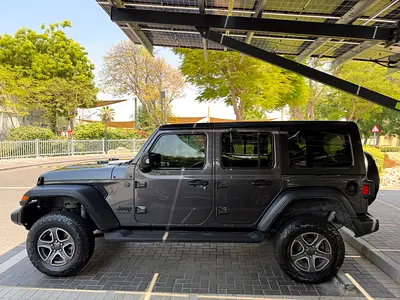 2023 Jeep Wrangler Unlimited Sport GCC Specs