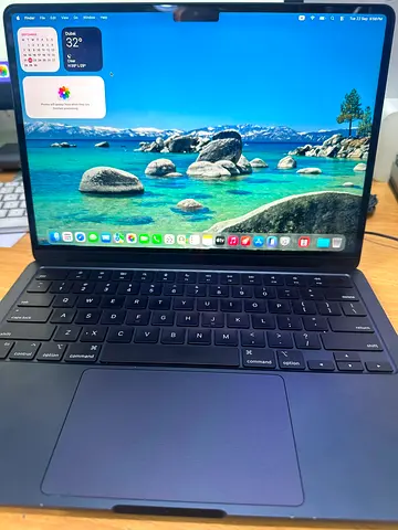 MacBook Air 13-inch (M2) Midnight Blue - Good Condition