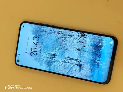 Huawei Nova 4 – For Sale