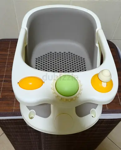 Baby Bath Seat with Built-in Toys - White/Yellow (Good Condition)