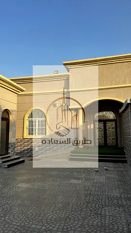 ٦ غرف نوم | ٩ دورات مياه | ملحقان | أرض كبيرة