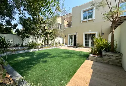 CLOSE TO POOL | LANDSCAPED | MAIDS ROOM | VACANT
