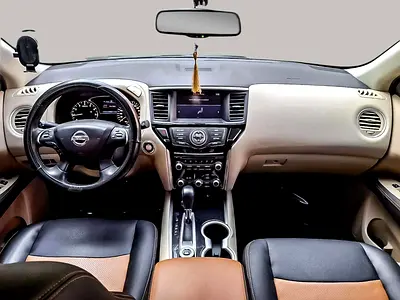2018 Nissan PATHFINDER photo 10