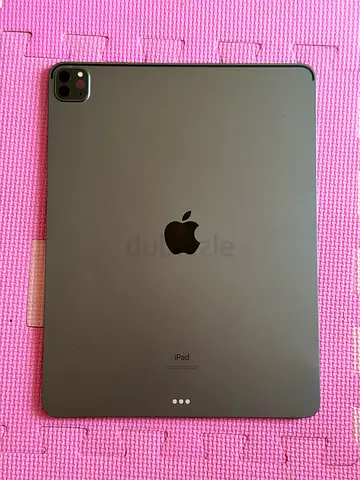 iPad Pro M1 12.9” 5th Generation 256Gb Rarely Used