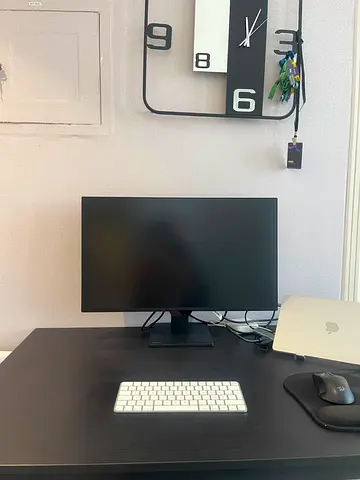 27-inch BenQ 2K QHD 100Hz IPS Monitor with Stand — Perfect Condition