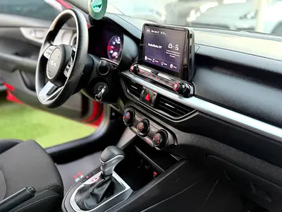 صورة 9 لـ 2022 KIA FORTE
