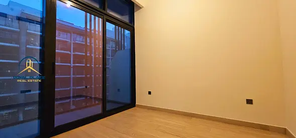 1 BR Apartment in Azizi Riviera