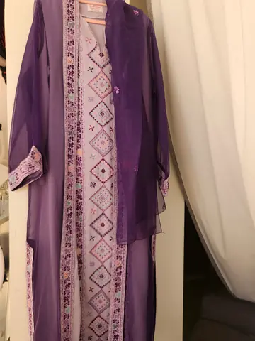 Purple embroidered long abaya / kaftan - gently used
