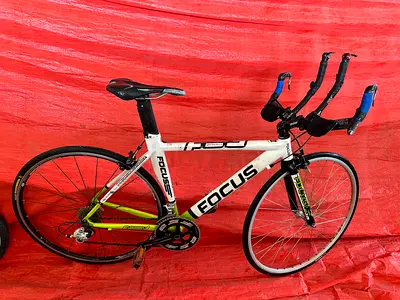 FOCUS ROAD BIKE SMALL