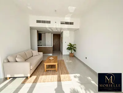Vacant | +storage Room | +Laundry Room | Park view
